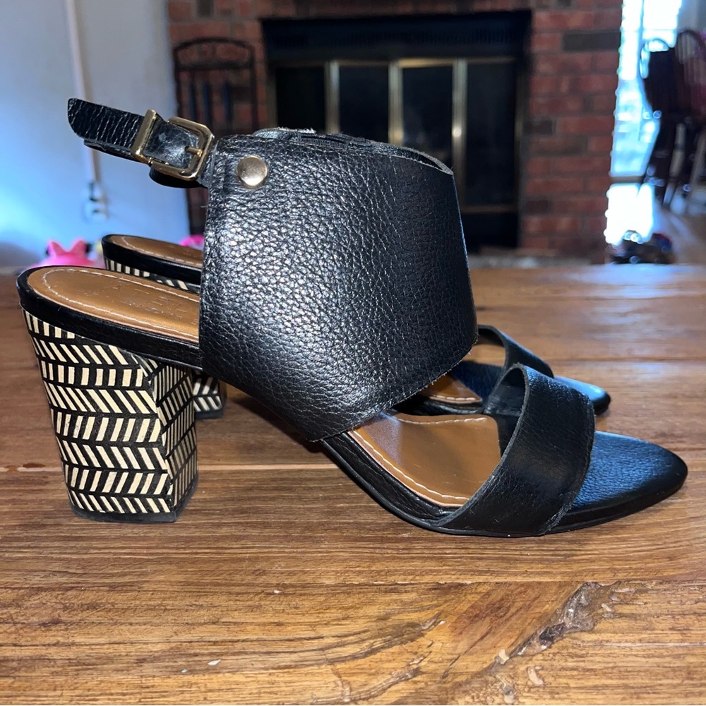 Ateliers Leather Sandals with Patterned Block Heel Sandals